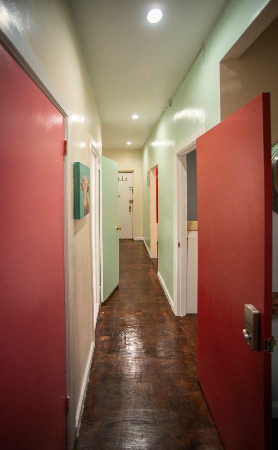 Private Room In A Shared Apartment 15 Minutes To Times Square! Нью-Йорк Екстер'єр фото