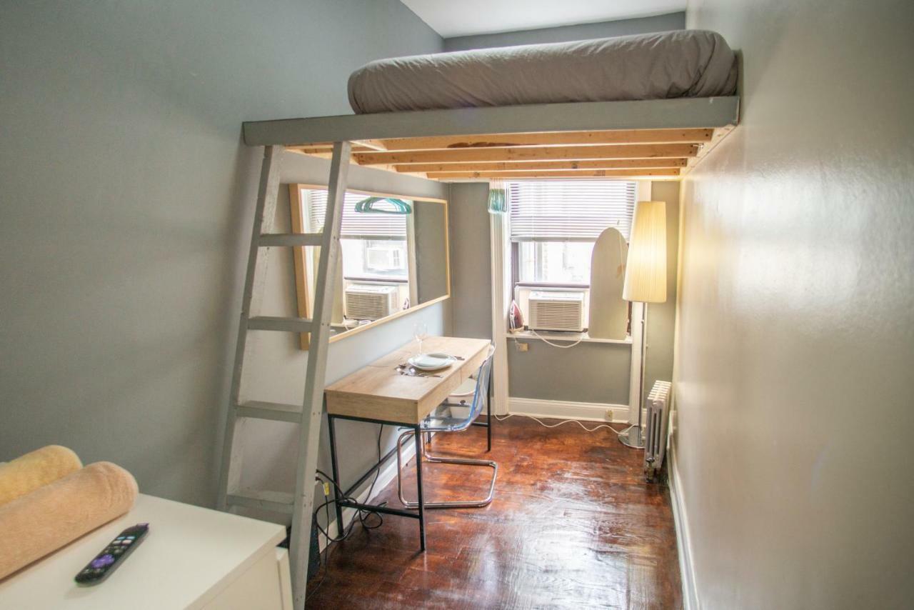 Private Room In A Shared Apartment 15 Minutes To Times Square! Нью-Йорк Екстер'єр фото