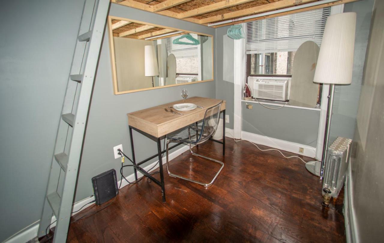 Private Room In A Shared Apartment 15 Minutes To Times Square! Нью-Йорк Екстер'єр фото