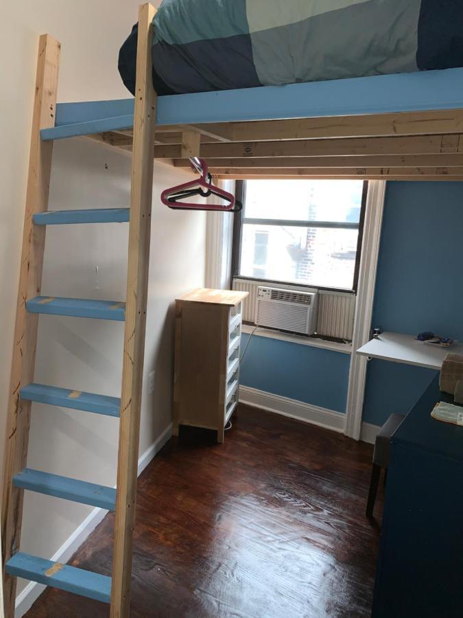Private Room In A Shared Apartment 15 Minutes To Times Square! Нью-Йорк Екстер'єр фото